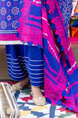 Gul Ahmed 3 Piece Unstitched Printed Lawn Suit CL-52445 B