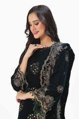 Gul Ahmed 3 Piece Unstitched Embroidered Velvet Suit with Embroidered Velvet Dupatta WV-42005