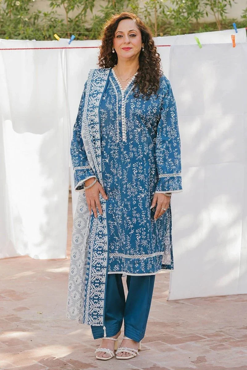 Gul Ahmed 3 Piece Unstitched Printed Lawn Suit CL-52454