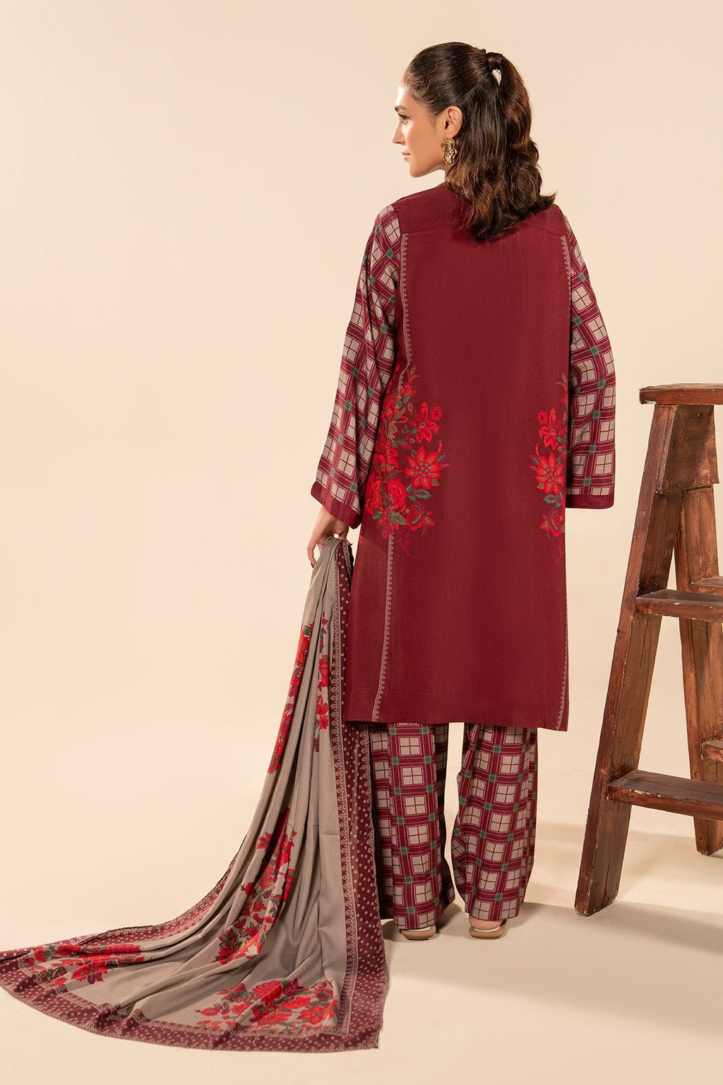 Charizma 3 Pc Stitched Printed Raw-Silk Suit - CPM-5-066