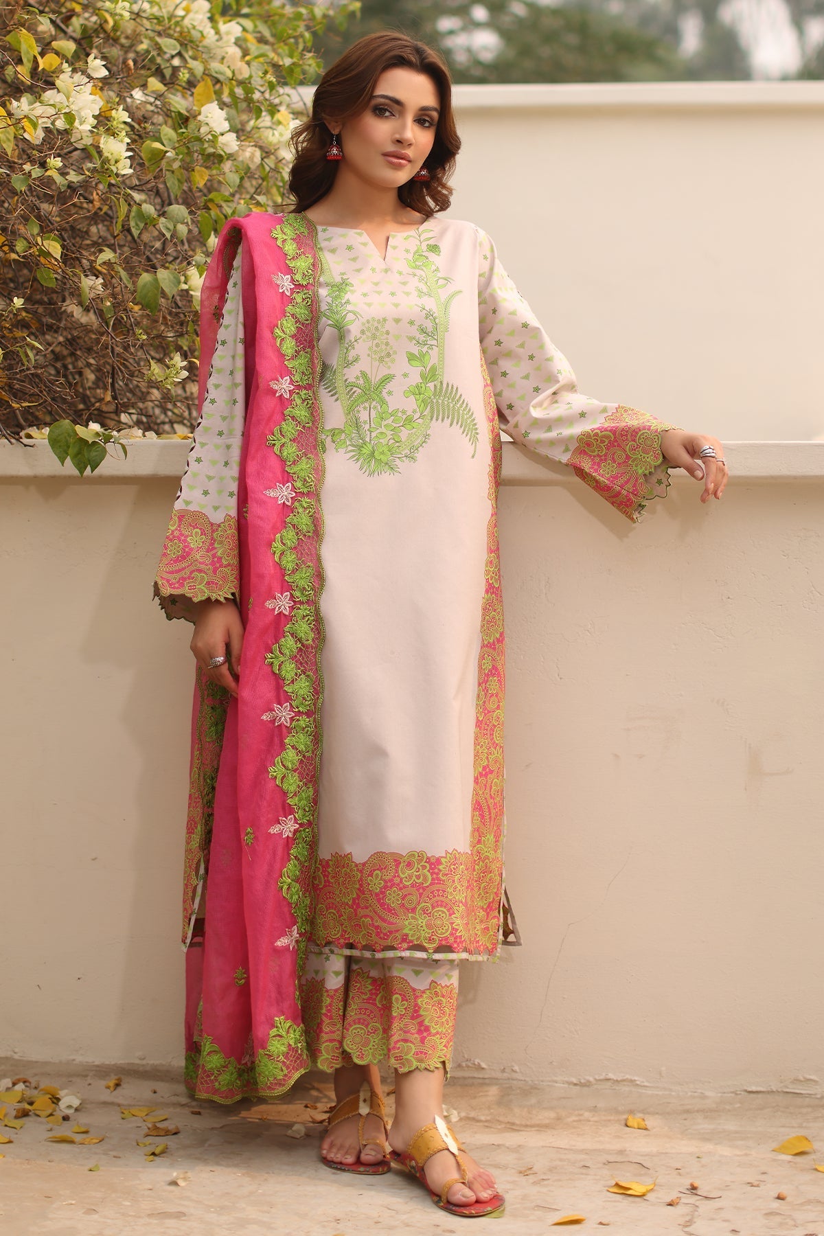 Charizma 3 Pc Stitched Printed Lawn Suit - DSPM4-09