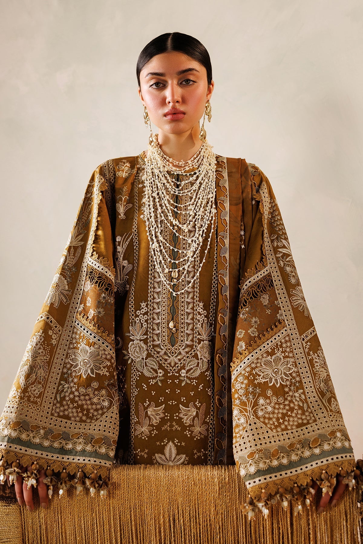 Baroque 3 Piece Unstitched Embroidered Lawn Suit - EL26-D07