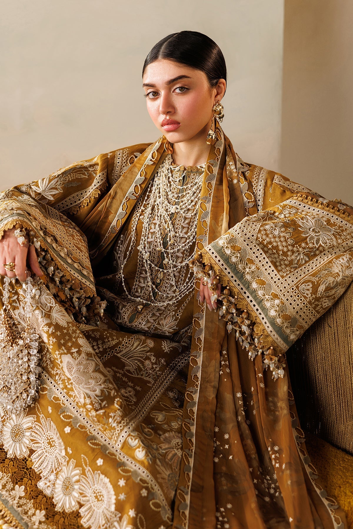 Baroque 3 Piece Unstitched Embroidered Lawn Suit - EL26-D07