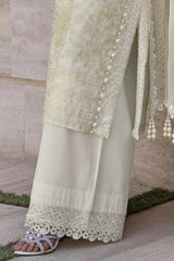 Gul Ahmed 3 Piece Unstitched Embroidered Lawn Suit with Embroidered Chiffon Dupatta FE-52122