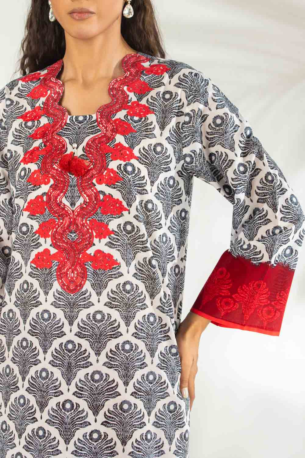 Gul Ahmed 3 Piece Ready to Wear Printed with Embroidered Lawn Suit - IUSTKSD-2167
