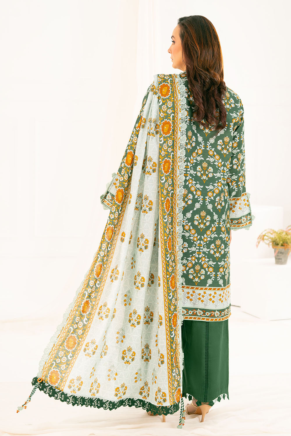 Gul Ahmed 3 Piece Unstitched Printed Khaddar Suit With Dupatta K-52083