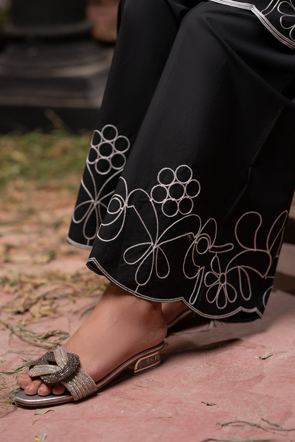 Dor 2 Piece Ready to Wear Embroidered Co-Order Set - Midnight Vine