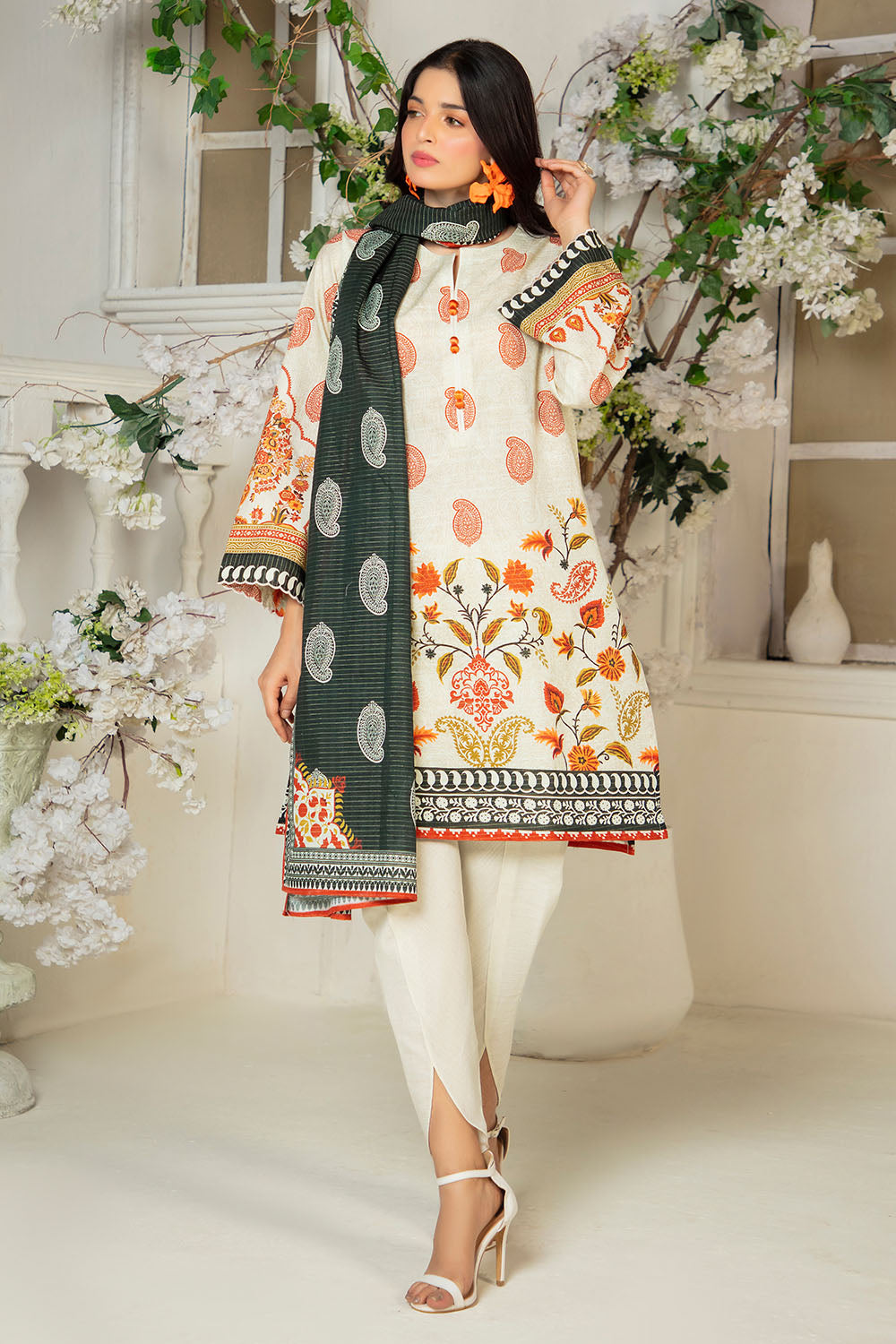Gul Ahmed 3 Piece Unstitched Printed Stripe Khaddar Suit With Dupatta SD-52176