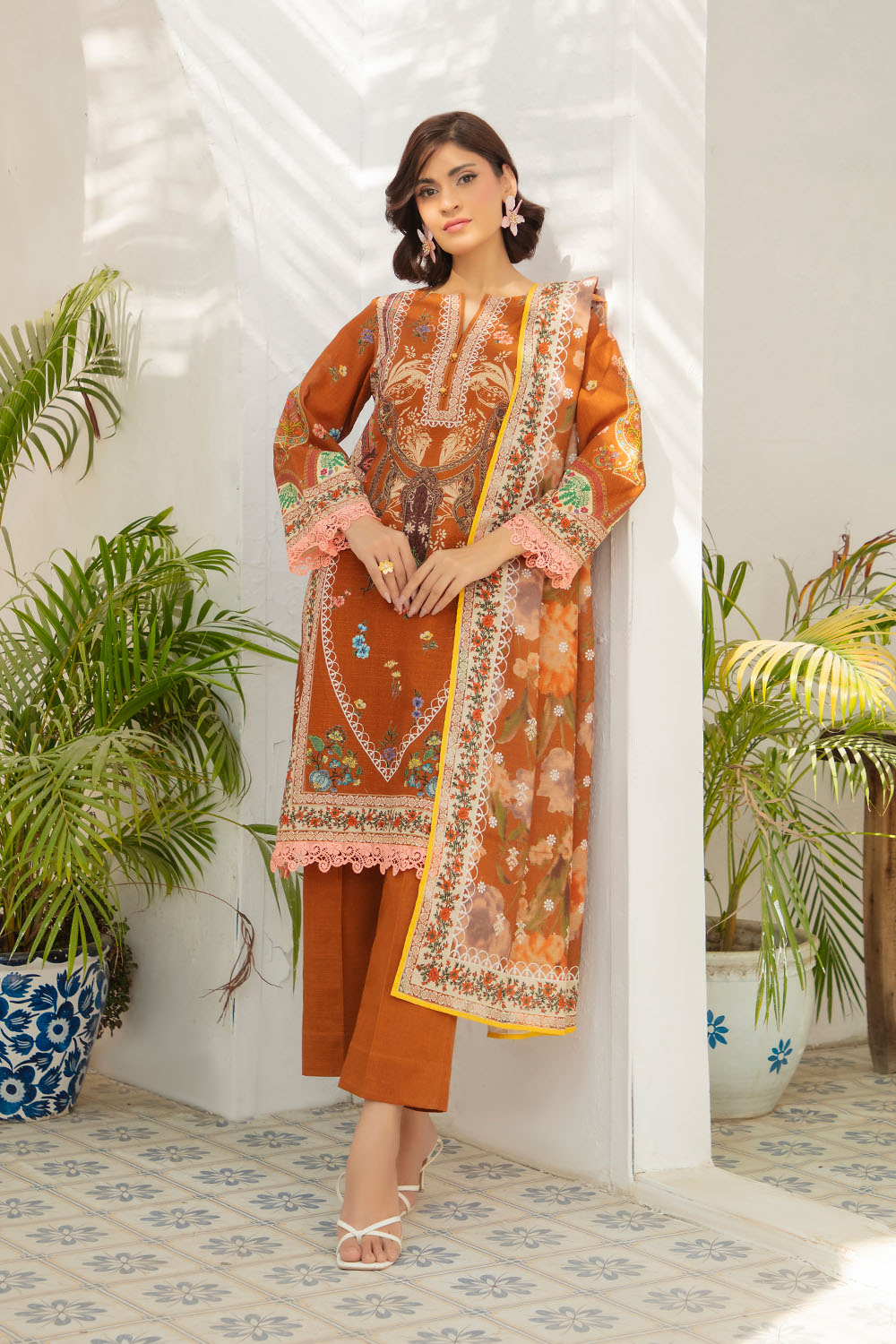 Gul Ahmed 3 Piece Unstitched Printed Khaddar Suit With Zari Cotton Dupatta SD-52182