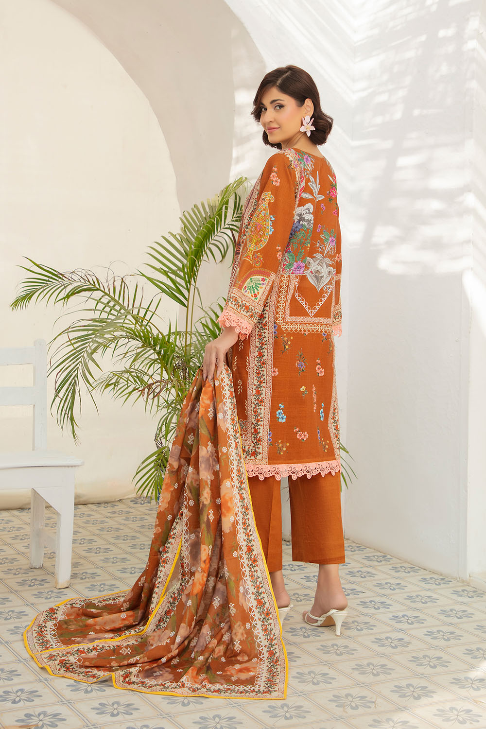 Gul Ahmed 3 Piece Unstitched Printed Khaddar Suit With Zari Cotton Dupatta SD-52182