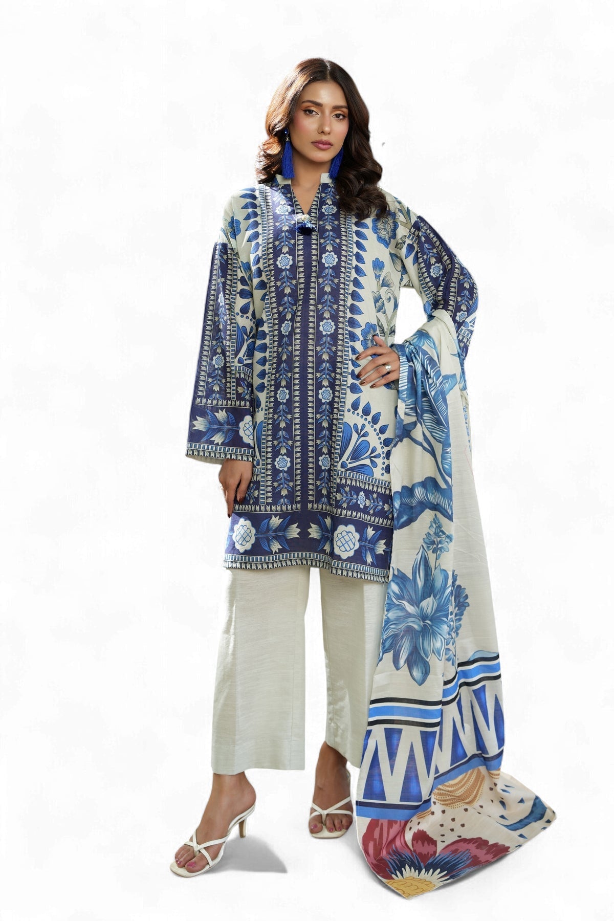 Gul Ahmed 3 Piece Unstitched Printed Khaddar Suit SD-52244