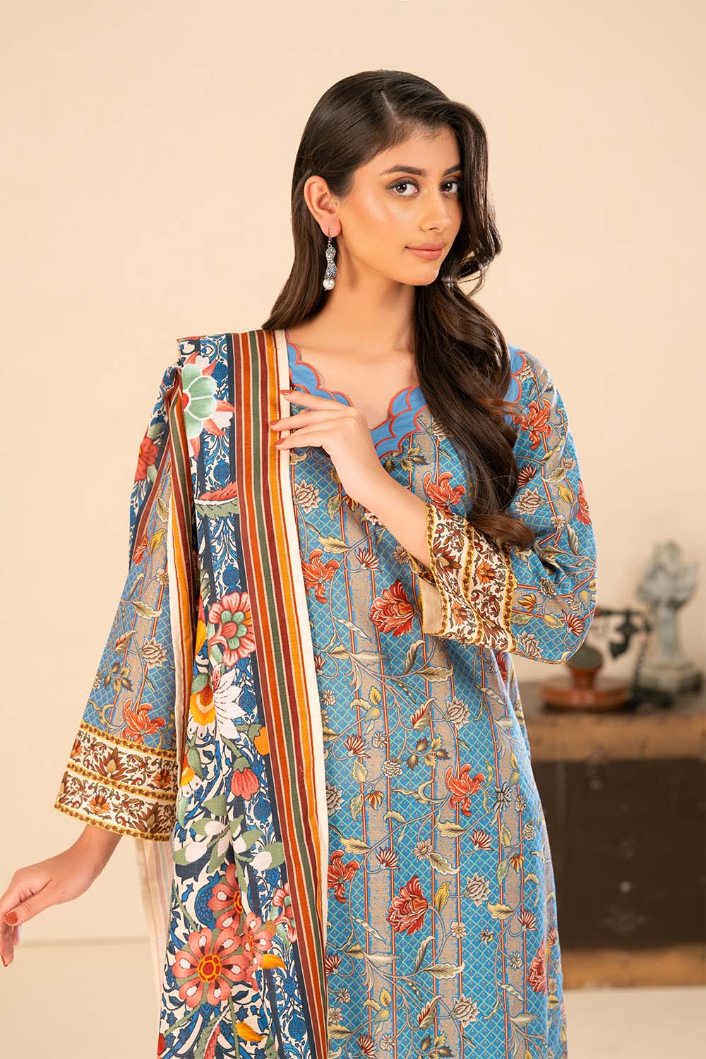 Gul Ahmed 3 Piece Unstitched Printed Khaddar Suit With Dupatta SD-52260