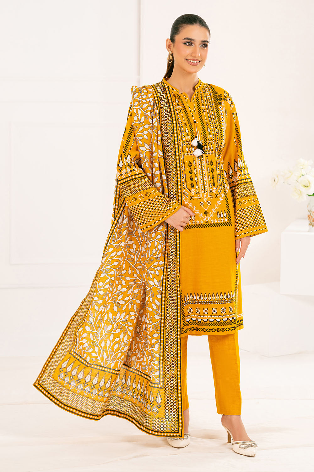 Gul Ahmed 3 Piece Unstitched Printed Khaddar Suit With Dupatta WNS-52021