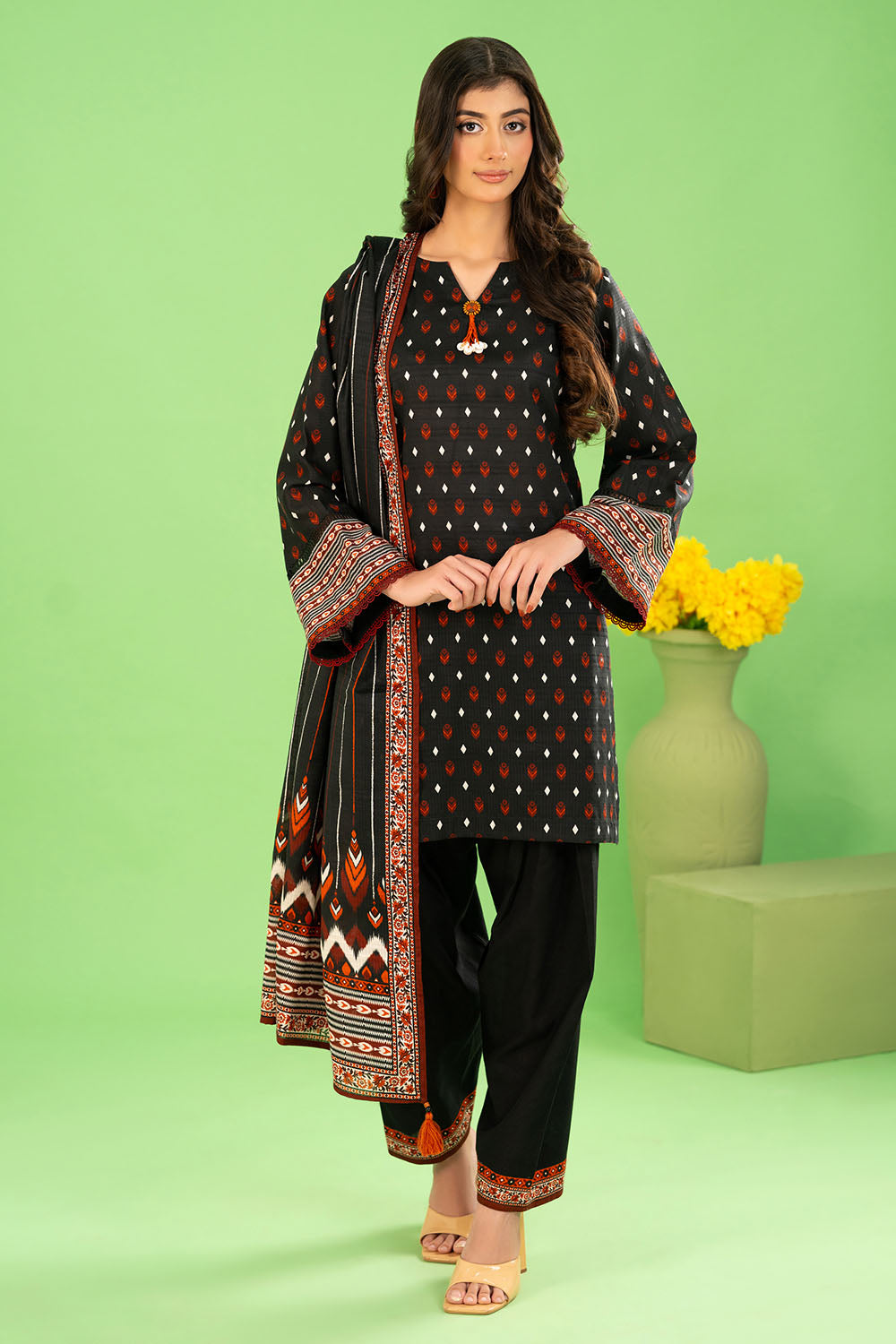 Gul Ahmed 3 Piece Unstitched Printed Khaddar Suit With Dupatta WNS-52040