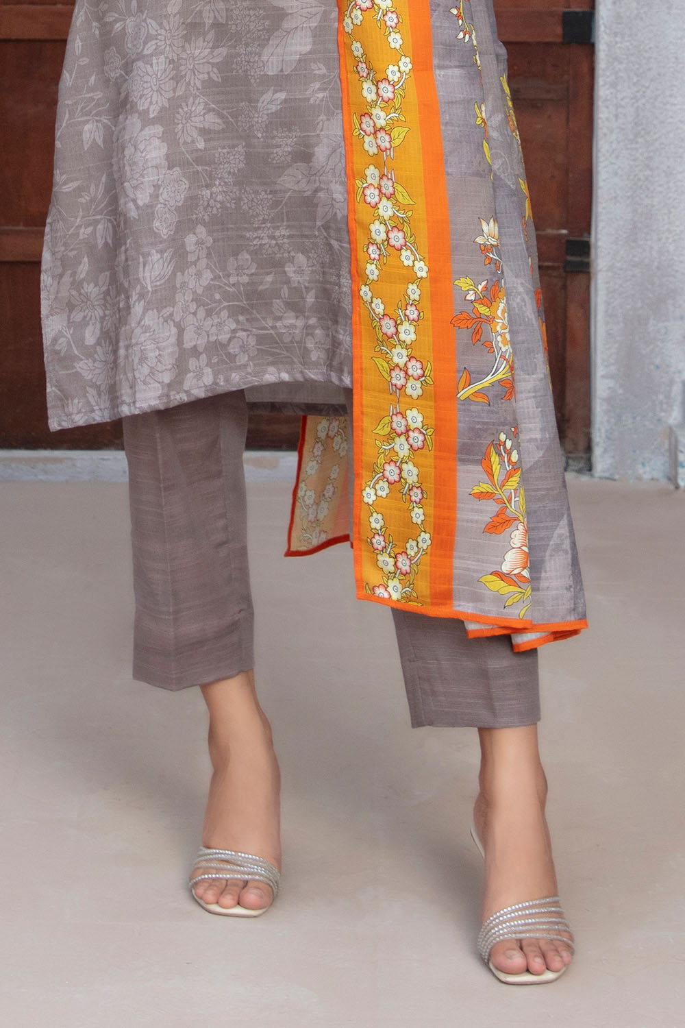 Gul Ahmed 3 Piece Unstitched Printed Khaddar Suit With Dupatta WNS-52041
