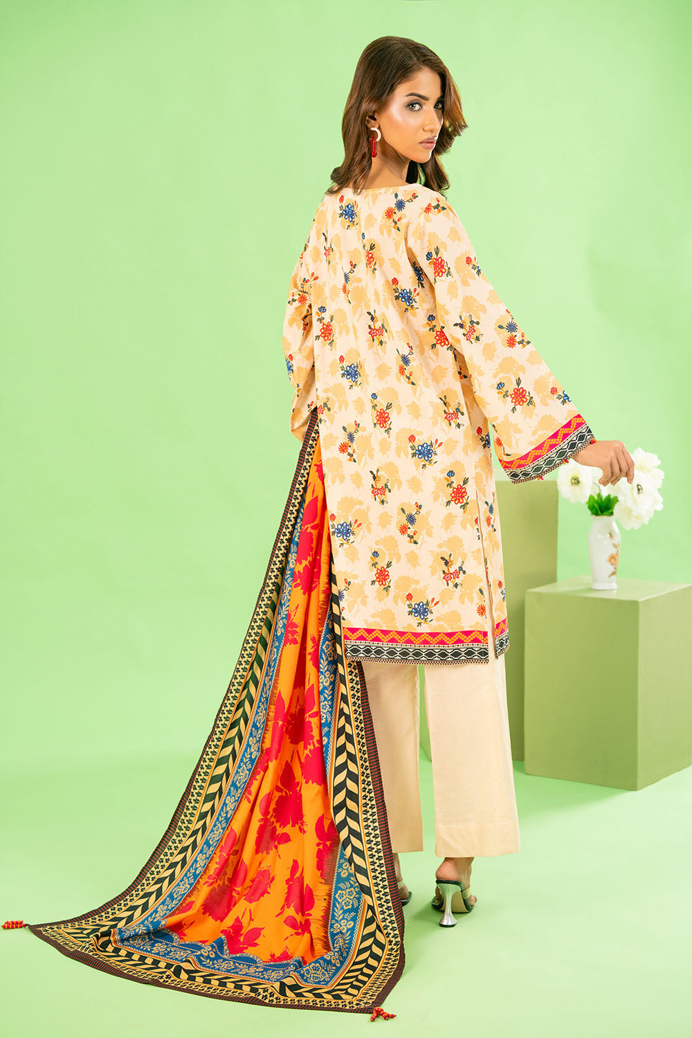 Gul Ahmed 3 Piece Unstitched Printed Cotton Linen Suit With Dupatta WNS-52046