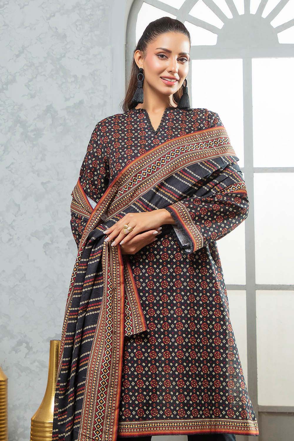 Gul Ahmed 3 Piece Unstitched Khaddar Suit With Dupatta WNS-52097