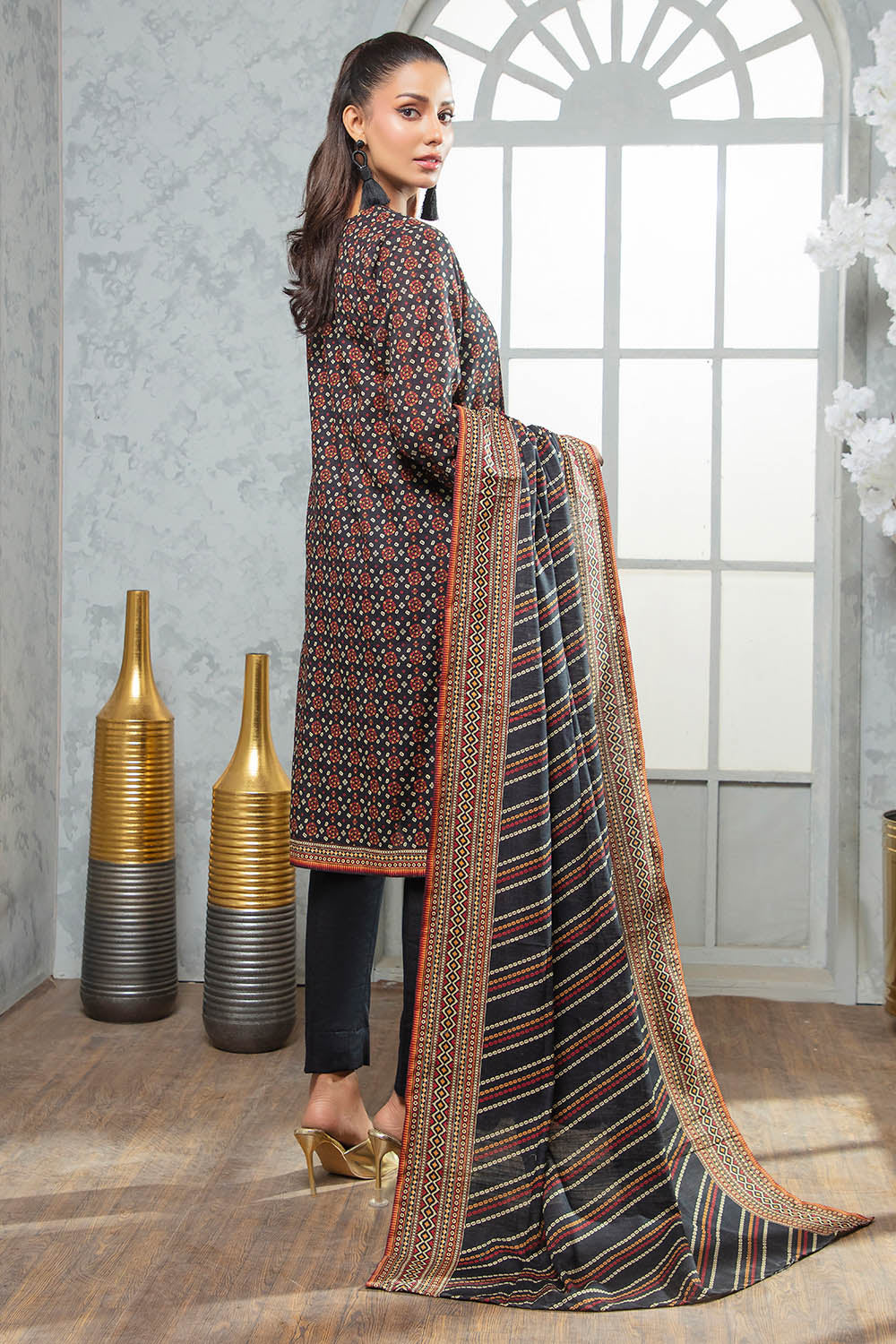 Gul Ahmed 3 Piece Unstitched Khaddar Suit With Dupatta WNS-52097